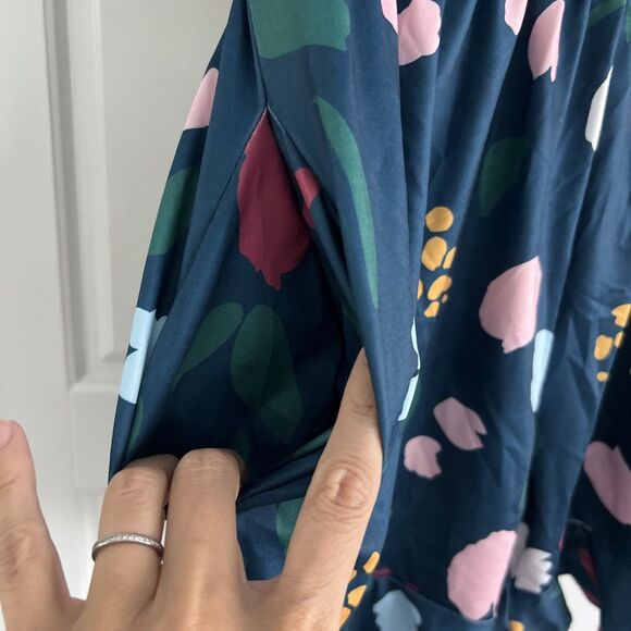 One Piece M Swimsuit Built In Bra Shorts Pockets Jumper Blue Floral NWOT Modest - Picture 3 of 7